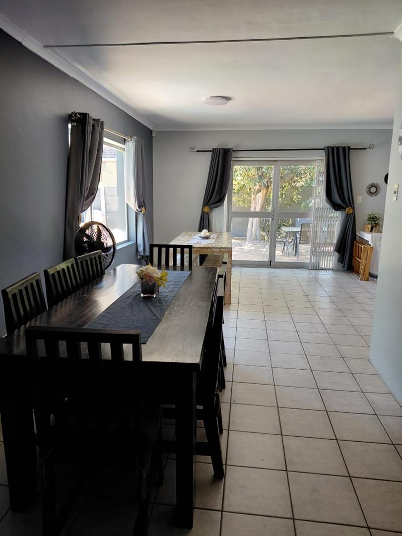 3 Bedroom Property for Sale in Welgelegen Western Cape